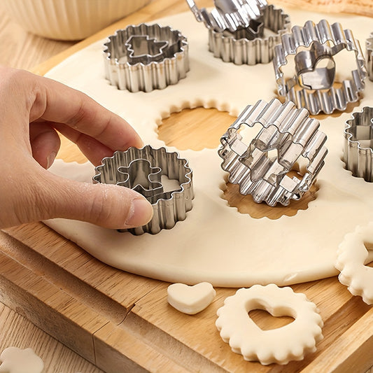 9pcs Stainless Steel Cookie Cutter Set - Perfect for Christmas & Everyday Holiday Parties, Includes Pancake Molds