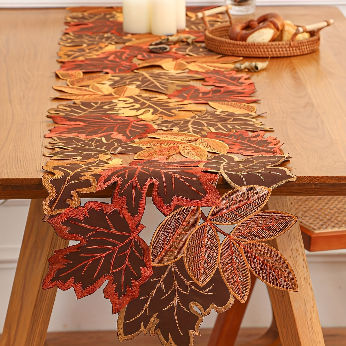 Autumn Maple Leaf Table Runner - Non-Woven Polyester, Perfect for Thanksgiving & Fall Decor, Rectangular