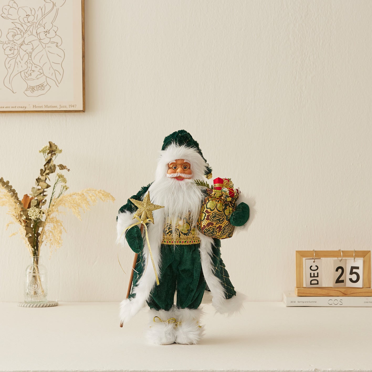 Exquisite Santa Claus ornament Christmas standing posture green/gold doll, can be used as a home accessory or a shopping mall window decoration doll