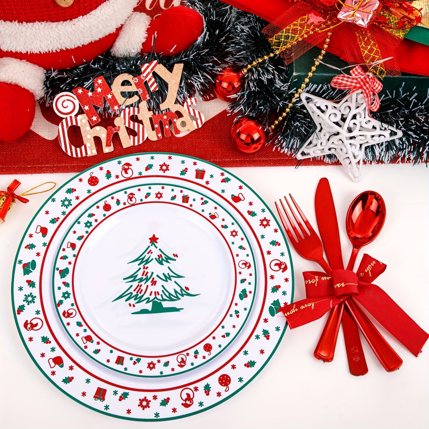 EI 150pcs Christmas Plastic Plates, Christmas Party Decorations, Christmas Plastic Dinnerware Set, Red And Green Plastic Plates With Christmas Tree, Red Plastic Silverware For New Year Party