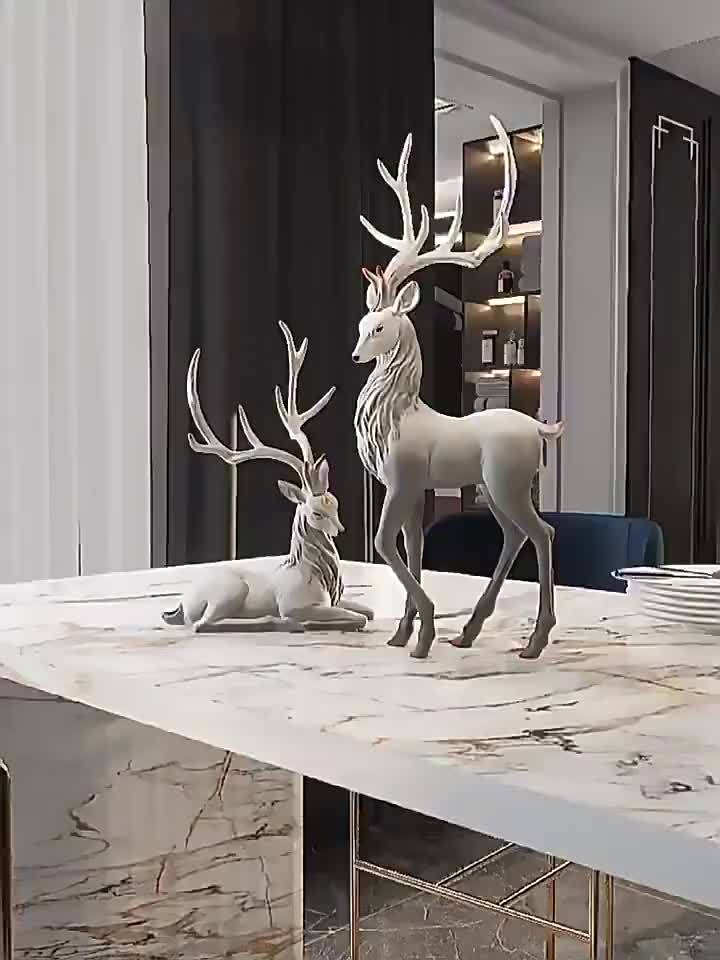 Resin Deer Sculpture: Elegant Reindeer Ornament for Home Decor - Black and White Design