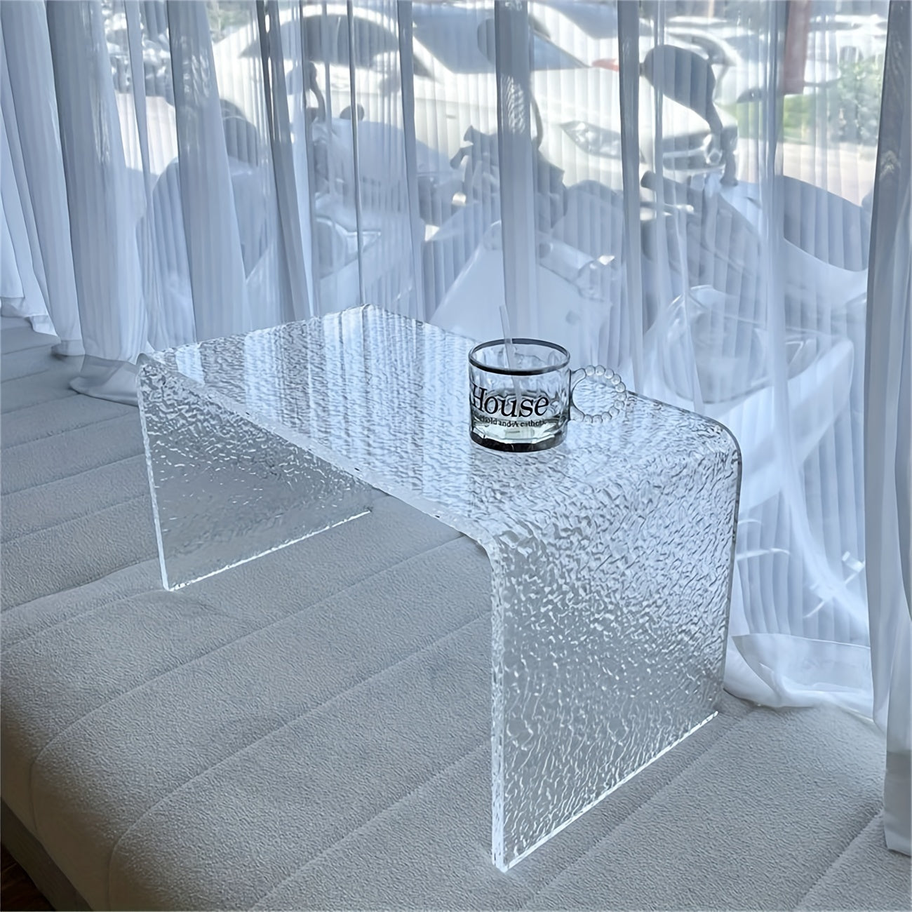 Acrylic Modern and Simple Side Table, Fashionable Coffee Table for Home, Office and Study Room