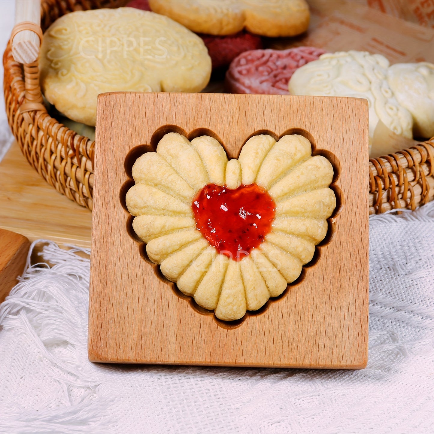 Cippes Wooden Cookie Cutters Set for Pastry – Heart-Shaped, Christmas, Thanksgiving, Valentine's Day, Mother's Day Themed Biscuit Molds with Sandwich Cookie Designs