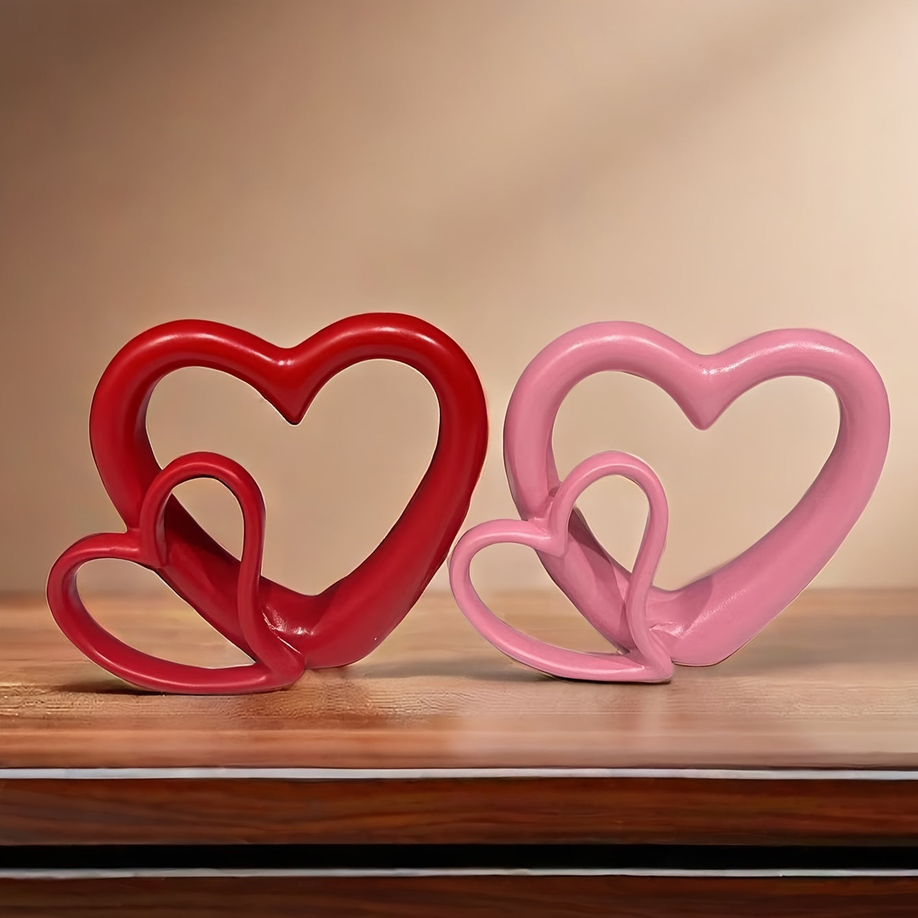 Resin Double Heart Decorative Fixture: Suitable for Indoor and Outdoor Use - Perfect Valentine's Day Gift