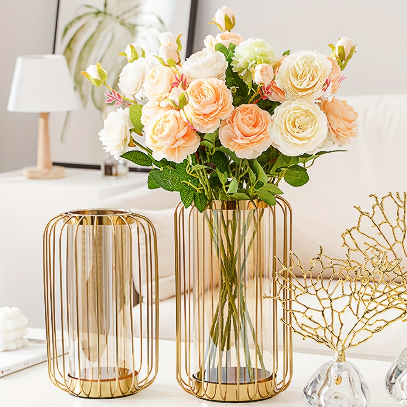 1pc Exquisite Metal-Glass Vase - Creative Light Luxury Design - Handcrafted Iron Art Dining Table Centerpiece - Perfect for Dry Flower Arrangements & Winter Christmas Decor - Elevate Your Living Room Aesthetics